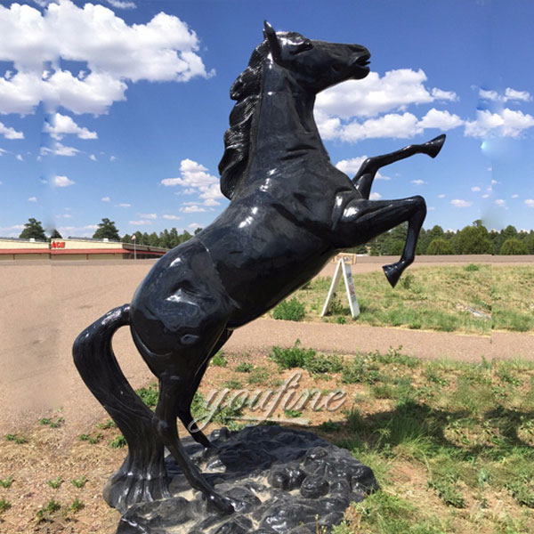 Large metal home decor modern art bronze roaring horse sculptures for sale