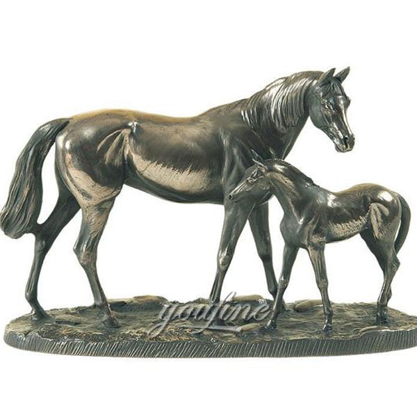 Metal art bronze figurines of mother horse with little poney statues for sale